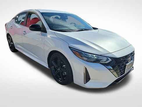 Certified 2024 Nissan Sentra SR image 7