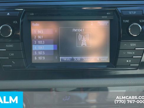 Used 2014 Toyota Corolla L image 37