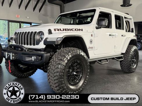 Used 2026 Jeep Wrangler Unlimited Rubicon AWD/4WD image 3