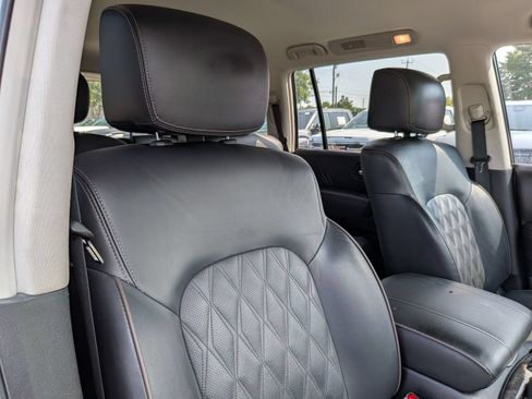 Used 2022 Nissan Armada Platinum w/ Captain's Chairs Package RWD image 42