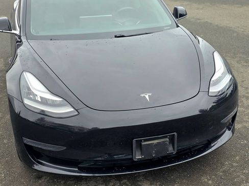 Used 2018 Tesla Model 3 Long Range AWD/4WD image 3