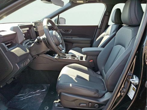 New 2026 Subaru Outback Limited AWD/4WD image 8