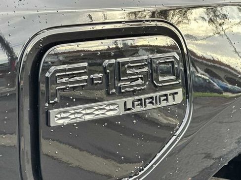 Used 2023 Ford F150 Lightning Lariat w/ Max Trailer Tow Package image 9