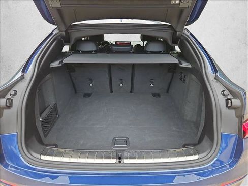 Used 2025 BMW X4 xDrive30i AWD/4WD image 6