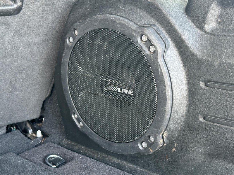 Used 2023 Jeep Wrangler Unlimited Sahara AWD/4WD image 8