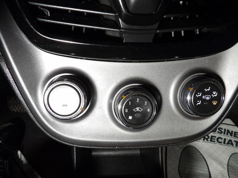 Used 2019 Chevrolet Spark LS image 11