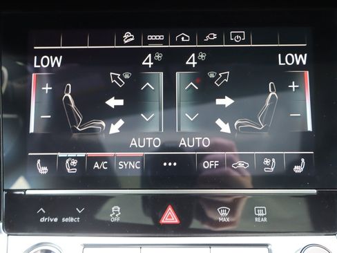 Used 2021 Audi e-tron Premium Plus w/ Premium Plus Package image 13