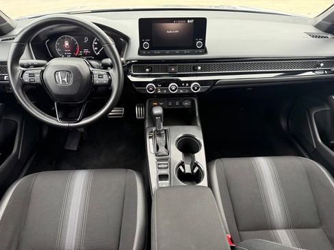 Used 2025 Honda Civic Sport image 21