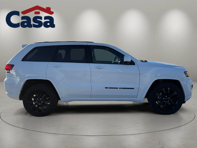 Used 2022 Jeep Grand Cherokee Laredo X RWD image 7