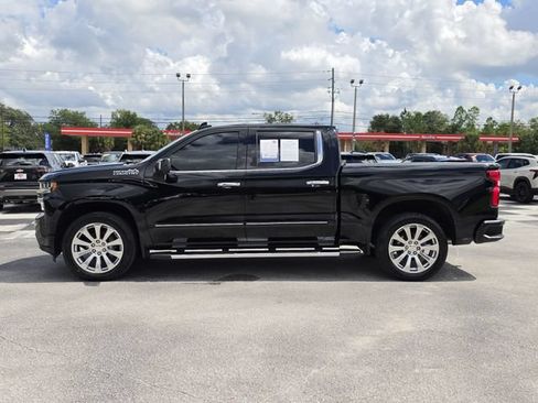 Used 2021 Chevrolet Silverado 1500 High Country w/ Technology Package AWD/4WD image 6