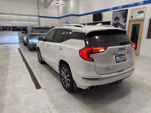 Used 2019 GMC Terrain Denali w/ Advanced Safety Package image 3