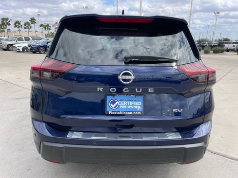 Certified 2024 Nissan Rogue SV w/ SV Premium Package image 4