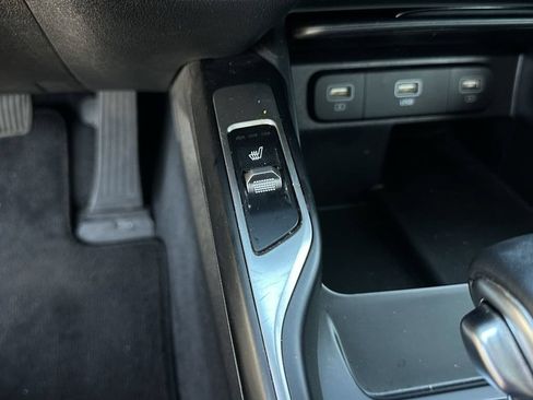 Used 2022 Kia Sorento S FWD image 34