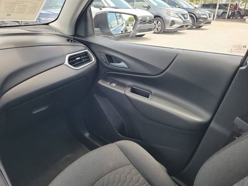 Used 2020 Chevrolet Equinox LT FWD image 12