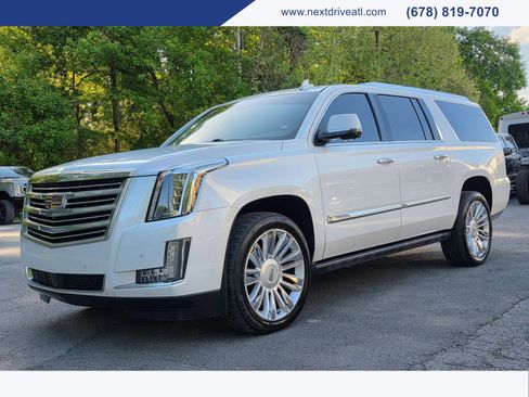 Used 2016 Cadillac Escalade ESV Platinum image 1