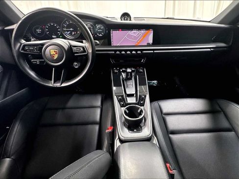 Used 2021 Porsche 911 Carrera RWD image 16