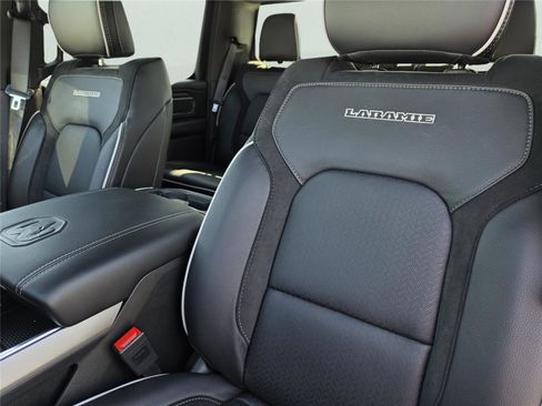 New 2026 RAM 1500 Laramie w/ Night Edition AWD/4WD image 19