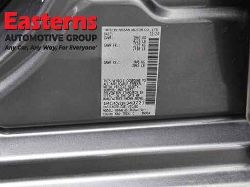 Used 2025 Nissan Altima 2.5 SV FWD image 35