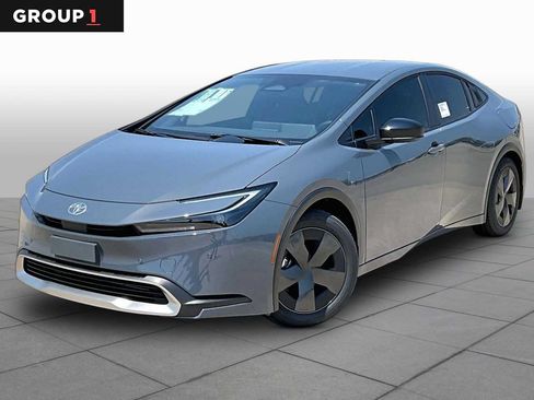 New 2026 Toyota Prius Plug-In Hybrid FWD image 1