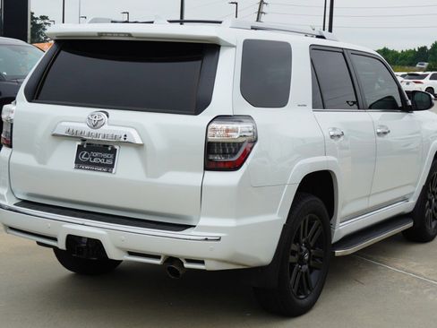 Used 2024 Toyota 4Runner Limited AWD/4WD image 6