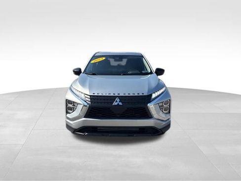 Used 2023 Mitsubishi Eclipse Cross LE image 9