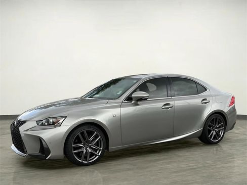 Used 2020 Lexus IS 300 F Sport image 2