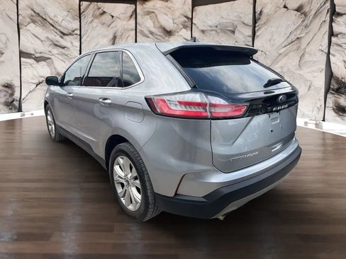 Used 2021 Ford Edge Titanium AWD/4WD image 5