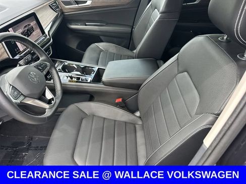 Certified 2025 Volkswagen Atlas SEL AWD/4WD image 18