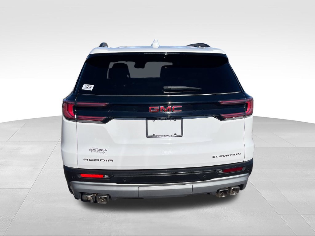 Used 2026 GMC Acadia Elevation w/ Elevation Premium Package FWD image 4