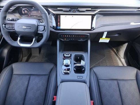 New 2026 Jeep Cherokee Overland w/ Advanced Pro Tech Group AWD/4WD image 23