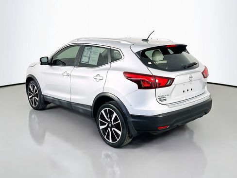 Used 2018 Nissan Rogue Sport SL w/ SL Premium Package FWD image 5