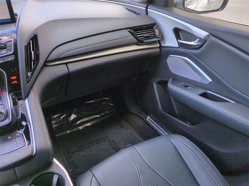 Certified 2025 Acura RDX Technology Package image 17