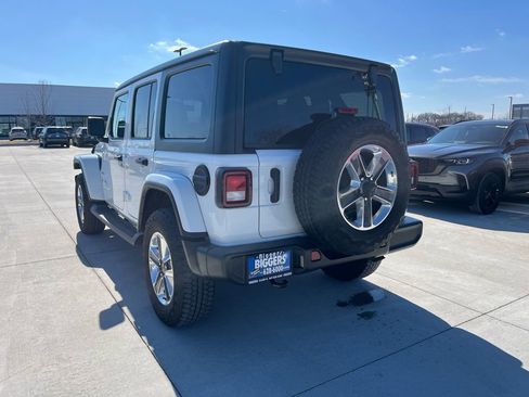 Used 2021 Jeep Wrangler Unlimited Sahara w/ Cold Weather Group image 7