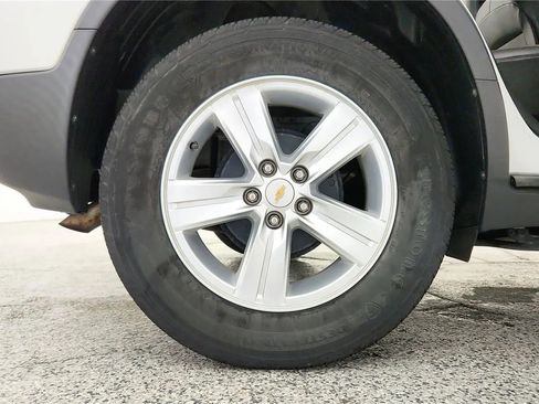 Used 2018 Chevrolet Trax LT w/ LT Convenience Package FWD image 13