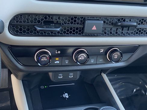 Certified 2026 Honda HR-V LX image 20