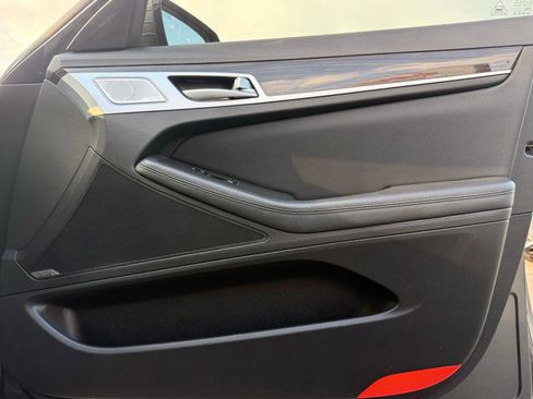 Used 2018 Genesis G80 3.8 w/ Option Group 02 RWD image 34