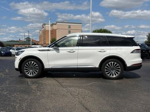 Used 2023 Lincoln Aviator Reserve w/ Equipment Group 201A AWD/4WD image 5