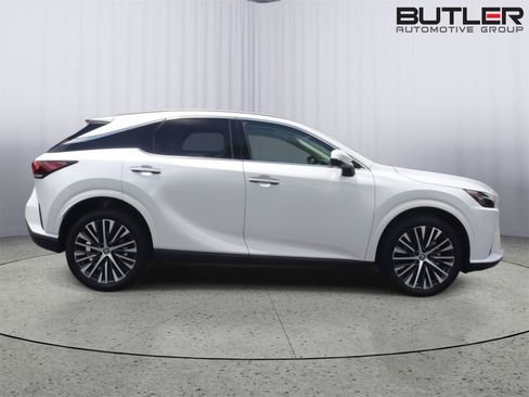 Used 2025 Lexus RX 350 Premium Plus w/ Convenience Package FWD image 7