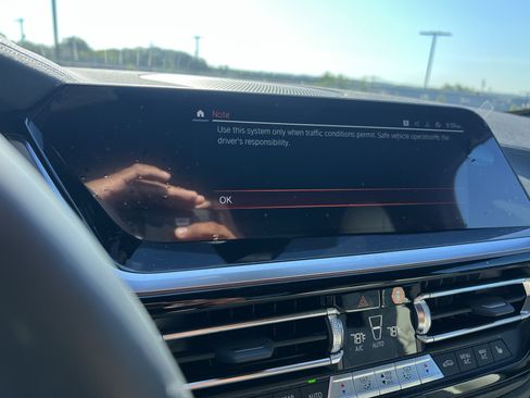Used 2026 BMW Z4 M40i w/ Premium Package RWD image 26