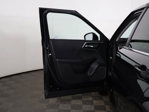 New 2026 Mitsubishi Outlander SE image 21