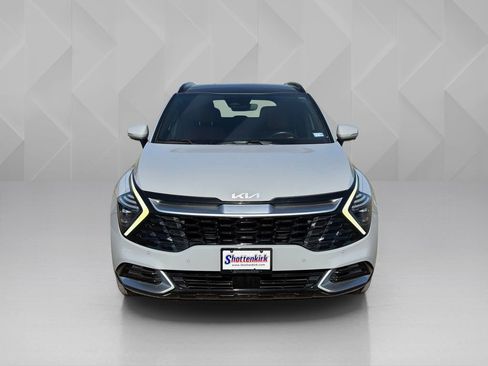 Used 2023 Kia Sportage SX image 2