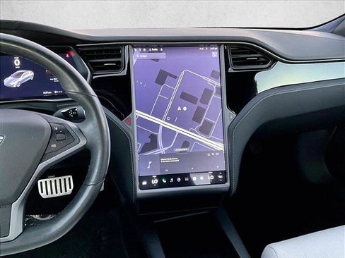 Used 2018 Tesla Model S P100D image 8