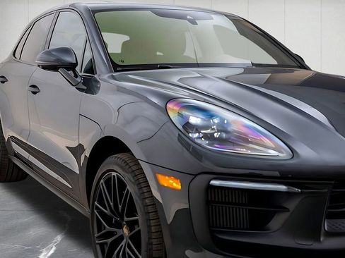 Used 2025 Porsche Macan GTS image 5
