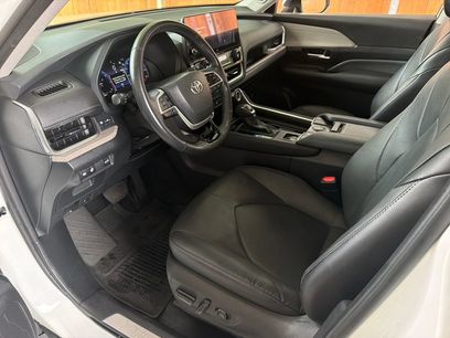 Used 2024 Toyota Grand Highlander FWD