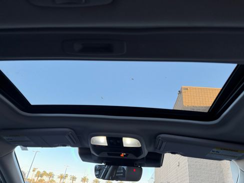 Used 2024 Subaru Crosstrek 2.5i Limited w/ Crosstrek Mirror Package image 31