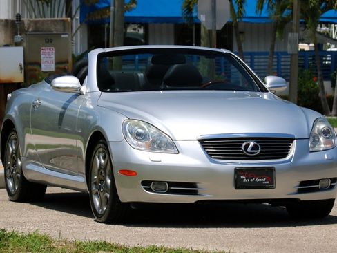 Used 2006 Lexus SC 430 Convertible RWD image 10
