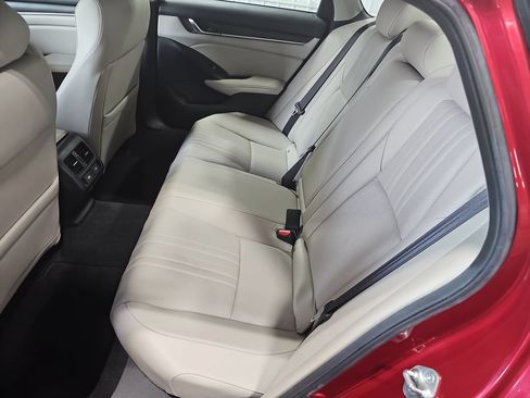 Used 2021 Honda Accord EX-L image 13