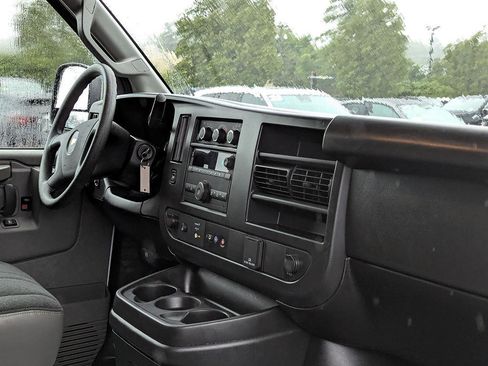 Certified 2025 Chevrolet Express 2500 w/ Driver Convenience Package RWD image 10