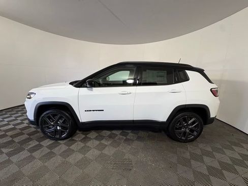 New 2026 Jeep Compass Limited AWD/4WD image 4