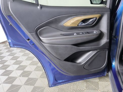 Used 2020 GMC Terrain SLE image 21